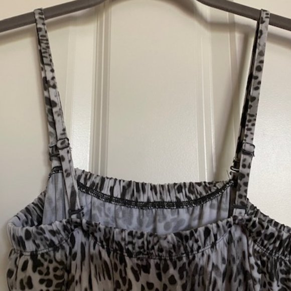 Jennifer Lopez  Jumpsuit  With Removable Straps   Animal Print  Size XS Petite - Picture 3 of 12
